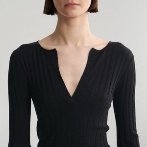 TOTEME SILK / CASHMERE / WOOL KNIT TOP